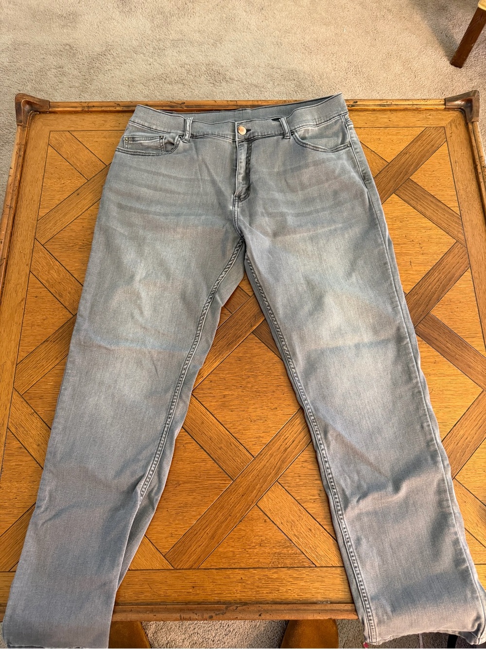 Mugsy Jeans Men Gray Stretch Slim Fit Denim 36x30 Measured Faded Wash
